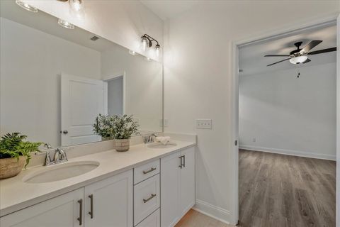 Tiny photo for 5646 NATIVE OAK Drive, Tallahassee, FL 32317 (MLS # 391612)