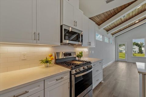 Tiny photo for 5646 NATIVE OAK Drive, Tallahassee, FL 32317 (MLS # 391612)