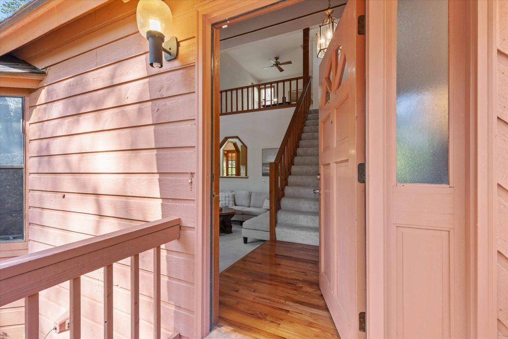 Photo of 3315 Reading Lane, Tallahassee, FL 32312 (MLS # 396587)