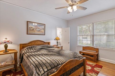 Tiny photo for 510 Beard Street, Tallahassee, FL 32303 (MLS # 392754)