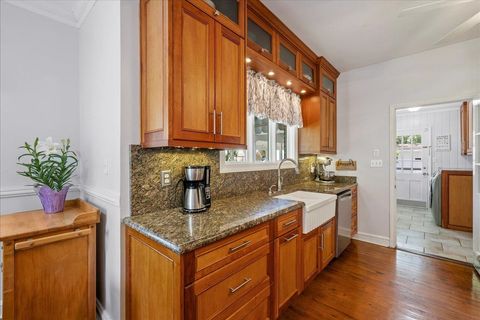 Tiny photo for 510 Beard Street, Tallahassee, FL 32303 (MLS # 392754)