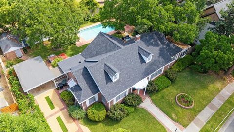 Tiny photo for 510 Beard Street, Tallahassee, FL 32303 (MLS # 392754)