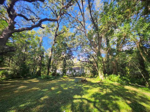 Tiny photo for 110 Barbara Street, Tallahassee, FL 32304 (MLS # 399534)