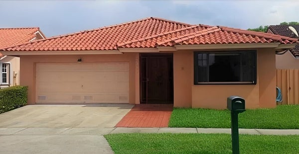 5471 SW 144TH AVE, MIAMI, FL 33175 - Image b954e6a2541d295ec8d9c127b95ae14e/1477599490