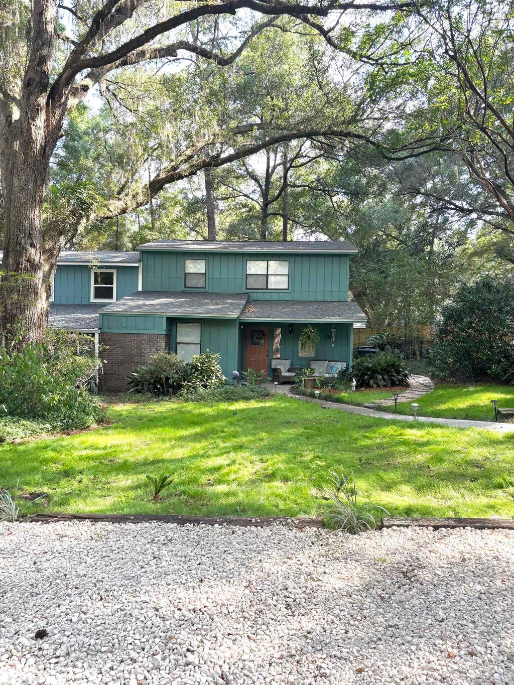 Photo of 2181 SHANGRI LA Lane, Tallahassee, FL 32303 (MLS # 393230)
