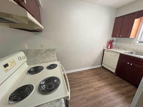 Tiny photo for 1862 Sylvan Court, Tallahassee, FL 32303 (MLS # 390876)