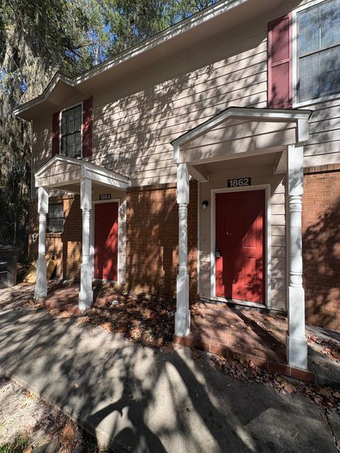 Tiny photo for 1862 Sylvan Court, Tallahassee, FL 32303 (MLS # 390876)