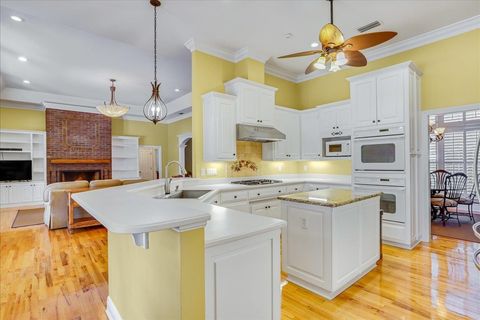 Tiny photo for 1119 Bannerman Road, Tallahassee, FL 32312 (MLS # 393148)