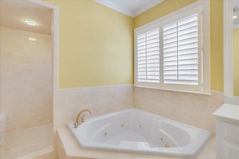 Tiny photo for 1119 Bannerman Road, Tallahassee, FL 32312 (MLS # 393148)