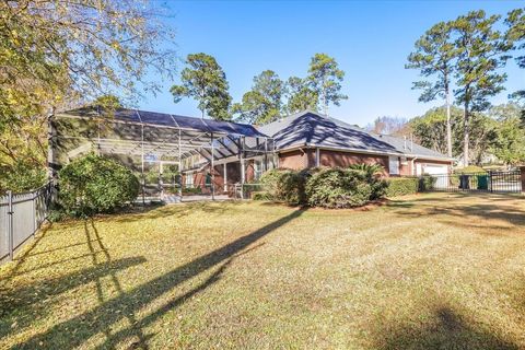 Tiny photo for 1119 Bannerman Road, Tallahassee, FL 32312 (MLS # 393148)