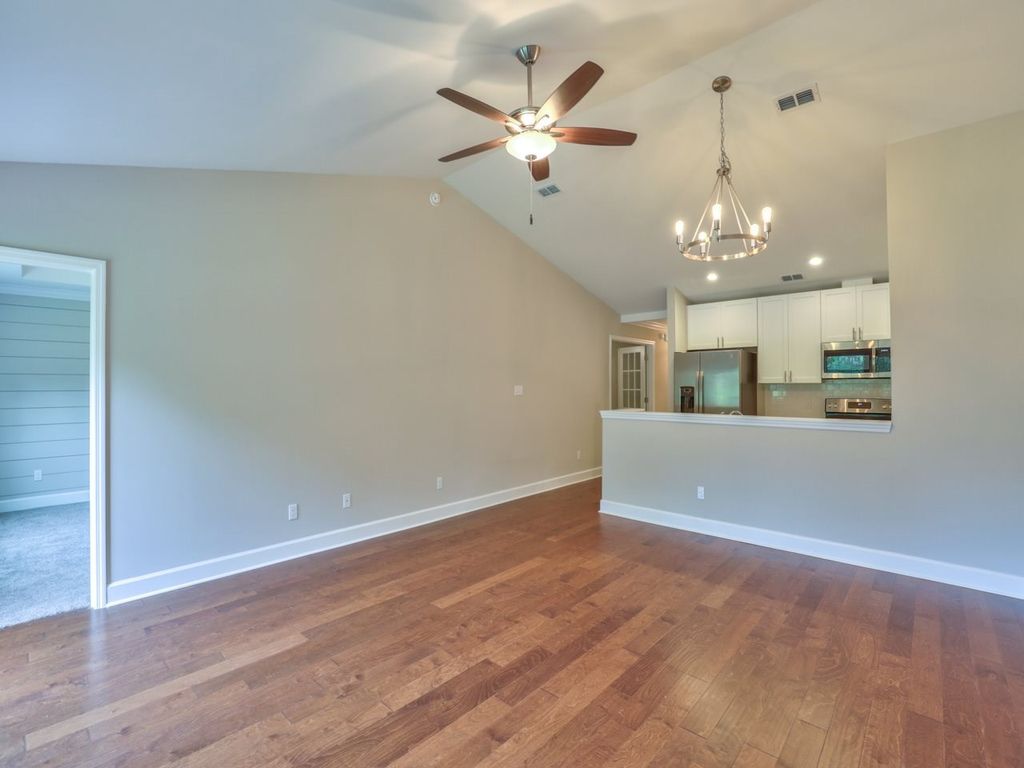 Photo of 927 Chase Creek, Tallahassee, FL 32311 (MLS # 399504)
