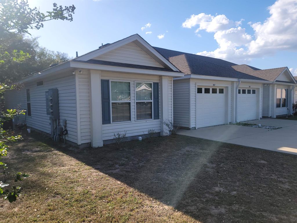 Photo of 927 Chase Creek, Tallahassee, FL 32311 (MLS # 399504)