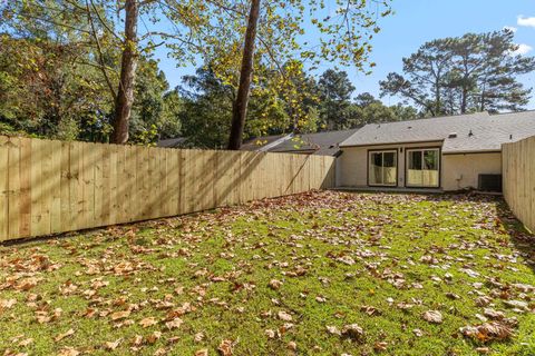 Tiny photo for 3216 Huntington Woods Blvd Blvd, Tallahassee, FL 32303 (MLS # 394473)