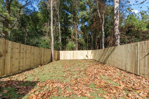 Tiny photo for 3216 Huntington Woods Blvd Blvd, Tallahassee, FL 32303 (MLS # 394473)