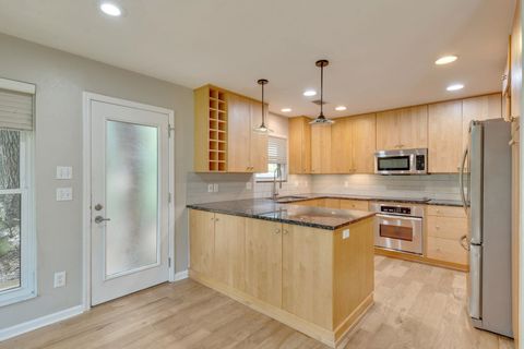 Tiny photo for 3903 DUNLEER Court, Tallahassee, FL 32309 (MLS # 389855)