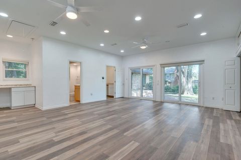 Tiny photo for 3903 DUNLEER Court, Tallahassee, FL 32309 (MLS # 389855)