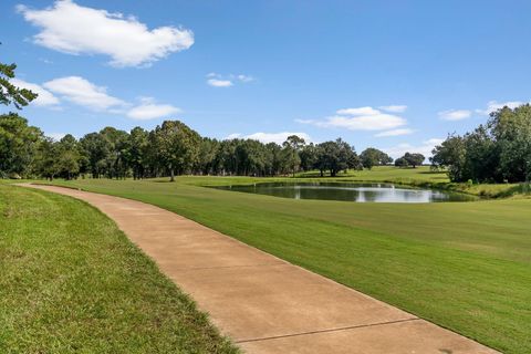 Tiny photo for 3903 DUNLEER Court, Tallahassee, FL 32309 (MLS # 389855)