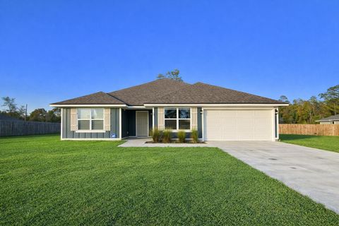 Tiny photo for 42 E Pecan Street, Crawfordville, FL 32327 (MLS # 397910)