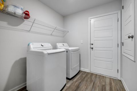 Tiny photo for 42 E Pecan Street, Crawfordville, FL 32327 (MLS # 397910)