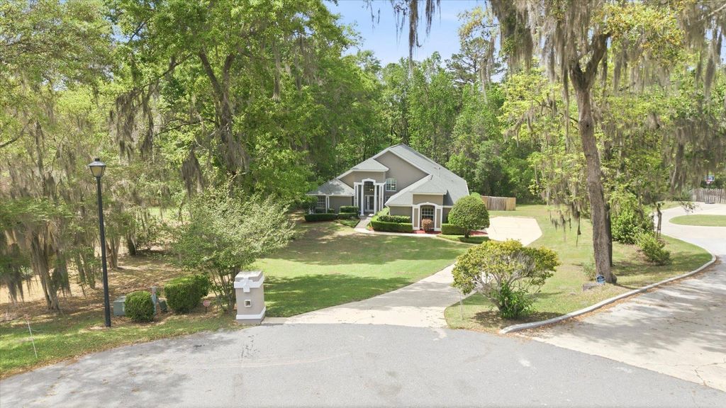 Photo of 7708 Summer Tanager Drive, Tallahassee, FL 32312 (MLS # 398274)