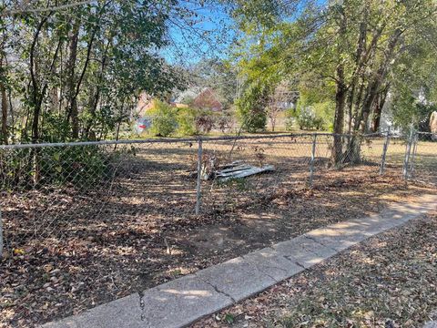 Tiny photo for 0 W 6Th Avenue, Tallahassee, FL 32303 (MLS # 395837)