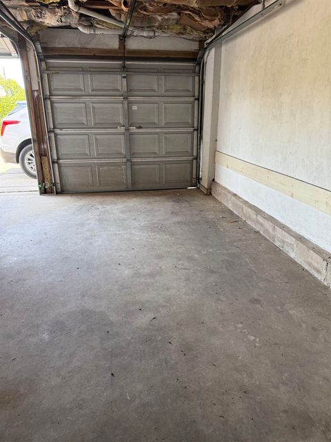 Tiny photo for 1305 Airport Drive #A05, Tallahassee, FL 32304 (MLS # 396001)