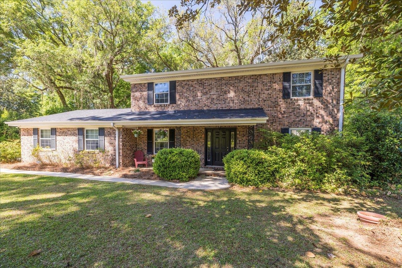 3822 Leane Drive