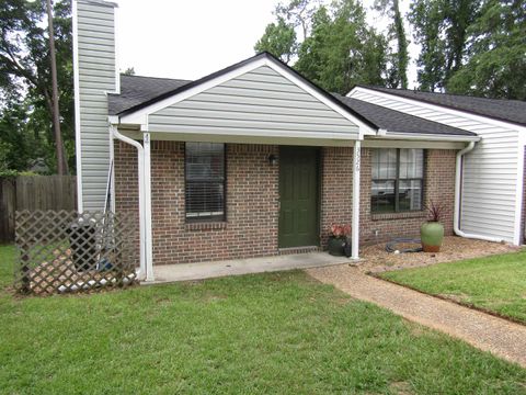Tiny photo for 3526 Sedona Loop #B, Tallahassee, FL 32308 (MLS # 400641)