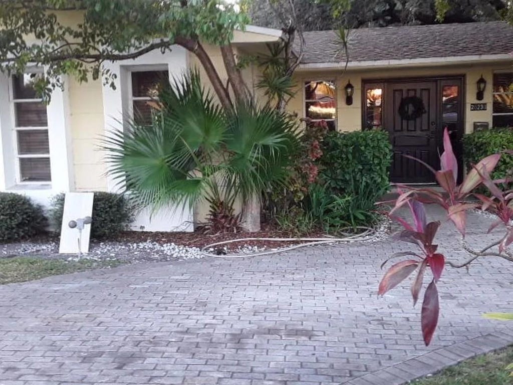 Photo of 20230 Highland Lakes Boulevard, Miami, FL 33179 (MLS # 402755)
