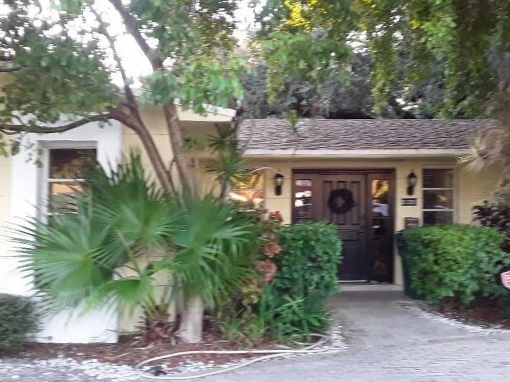 Photo of 20230 Highland Lakes Boulevard, Miami, FL 33179 (MLS # 402755)