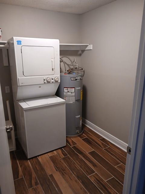 Tiny photo for 445 Cactus Street, Tallahassee, FL 32304 (MLS # 393250)