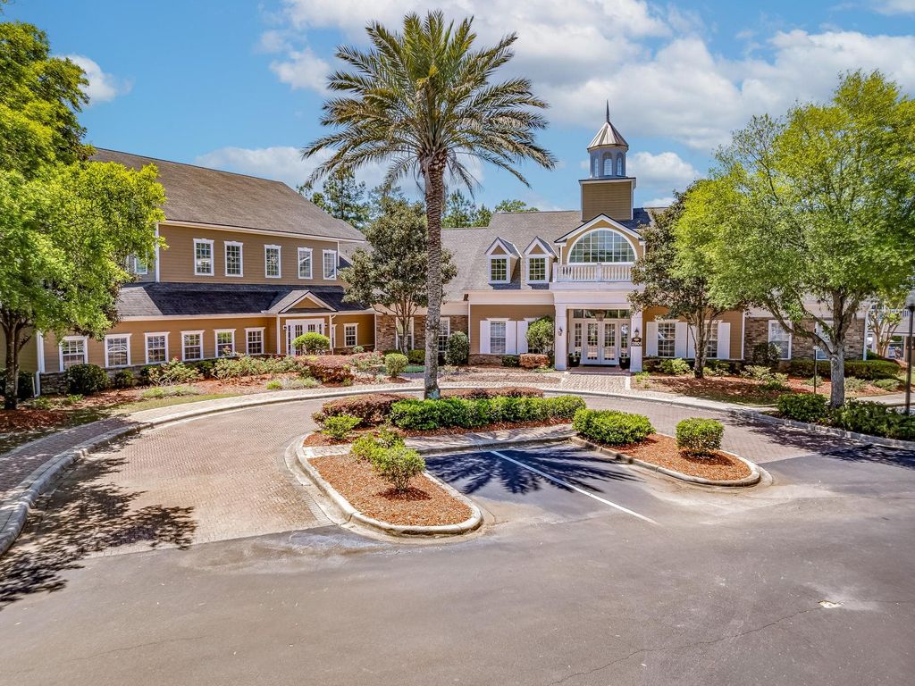 Photo of 2801 Chancellorsville Drive #123, Tallahassee, FL 32312 (MLS # 384467)