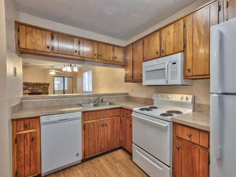 Tiny photo for 3208 Ginger D Drive #D, Tallahassee, FL 32308 (MLS # 402580)