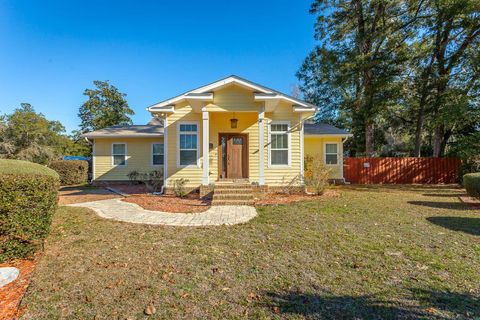 A home in Crawfordville