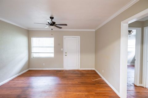 Tiny photo for 1341 Charlotte Street, Tallahassee, FL 32304 (MLS # 395817)