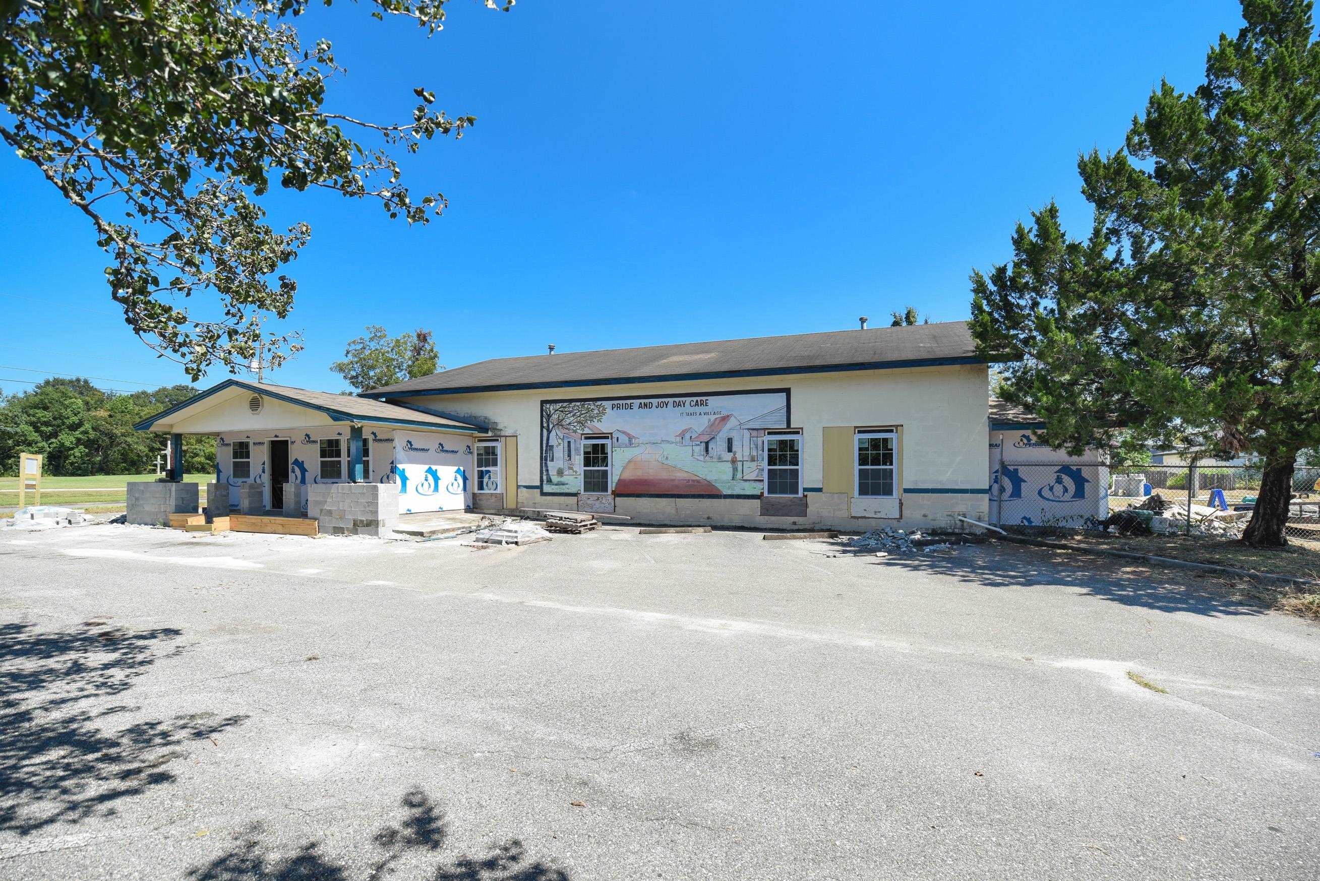 405 S Shelfer Street