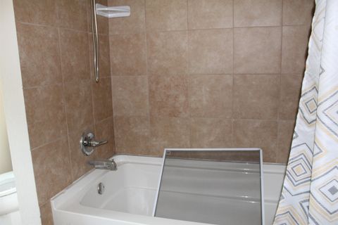 Tiny photo for 485 SW Jordan Street, Madison, FL 32340 (MLS # 398108)