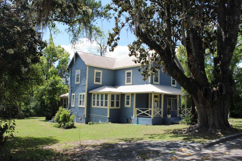Photo of 485 SW Jordan Street, Madison, FL 32340 (MLS # 398108)