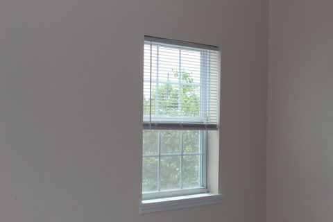 Tiny photo for 485 SW Jordan Street, Madison, FL 32340 (MLS # 398108)