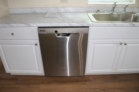 Tiny photo for 485 SW Jordan Street, Madison, FL 32340 (MLS # 398108)