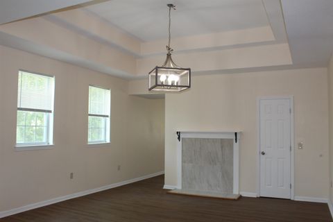 Tiny photo for 485 SW Jordan Street, Madison, FL 32340 (MLS # 398108)