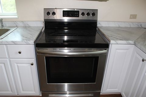 Tiny photo for 485 SW Jordan Street, Madison, FL 32340 (MLS # 398108)