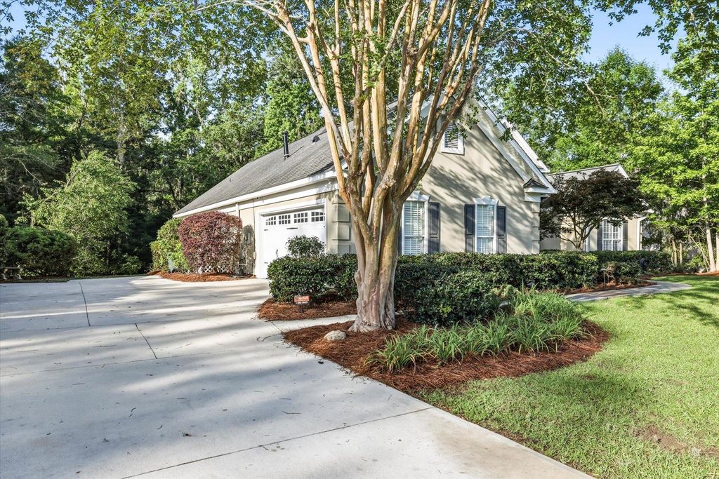 Photo of 7684 PRESERVATION Road, Tallahassee, FL 32312 (MLS # 399771)