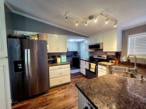 Tiny photo for 3445 Arrowhead Lane, Perry, FL 32347 (MLS # 401829)