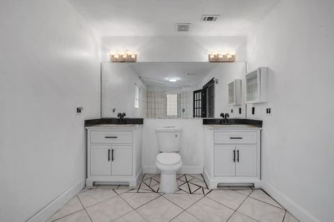 Tiny photo for 1416 Colorado Street, Tallahassee, FL 32304 (MLS # 397071)