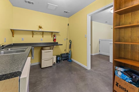 Tiny photo for 1407 Shady Rest Road, Havana, FL 32333 (MLS # 402908)