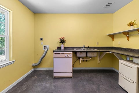 Tiny photo for 1407 Shady Rest Road, Havana, FL 32333 (MLS # 402908)