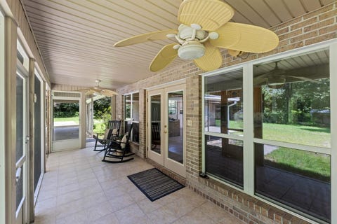 Tiny photo for 1407 Shady Rest Road, Havana, FL 32333 (MLS # 402908)