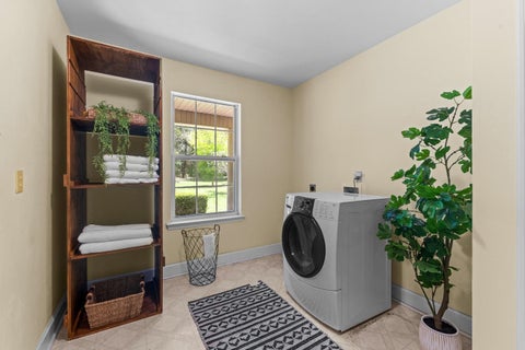 Tiny photo for 1407 Shady Rest Road, Havana, FL 32333 (MLS # 402908)