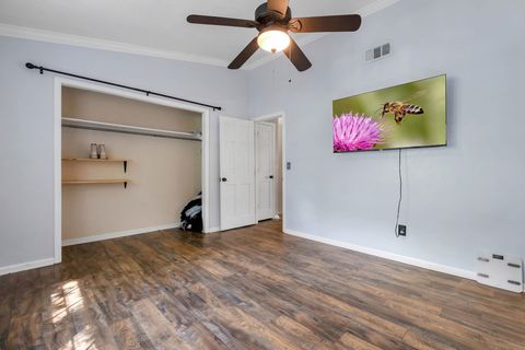 Tiny photo for 479 E Van Buren Street, Tallahassee, FL 32301 (MLS # 390813)